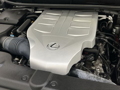 Used 2023 Lexus GX 460 Premium w/ Premium Package AWD/4WD image 28