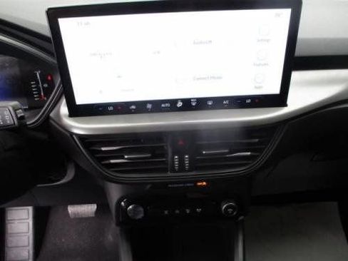 Used 2023 Ford Escape Active w/ Tech Pack #1 image 9