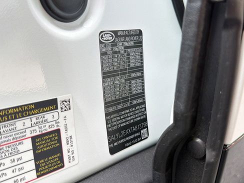 Used 2026 Land Rover Range Rover Velar Dynamic SE image 20