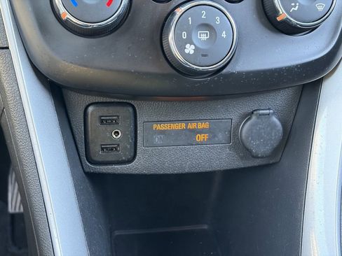 Certified 2022 Chevrolet Trax LS AWD/4WD image 31