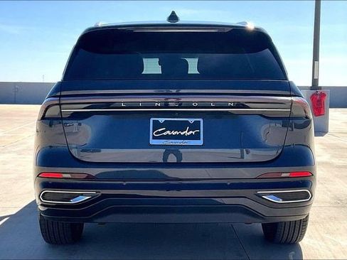 Used 2024 Lincoln Nautilus Reserve w/ Equipment Group 202A image 4