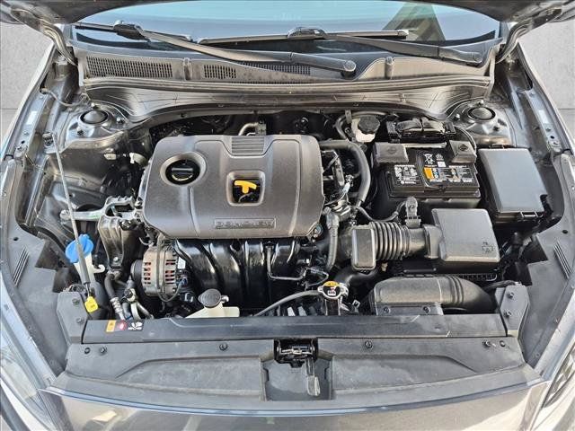 Used 2024 Kia Forte LXS FWD image 21