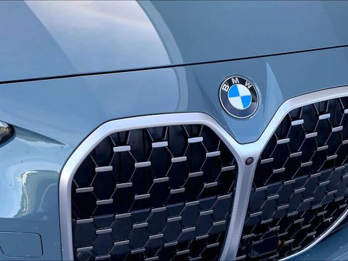 Certified 2025 BMW 430i w/ Premium Package image 29