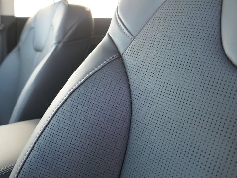 New 2026 Kia Sorento S FWD image 10