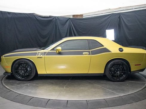 Used 2020 Dodge Challenger R/T Scat Pack w/ Dynamics Package RWD image 10