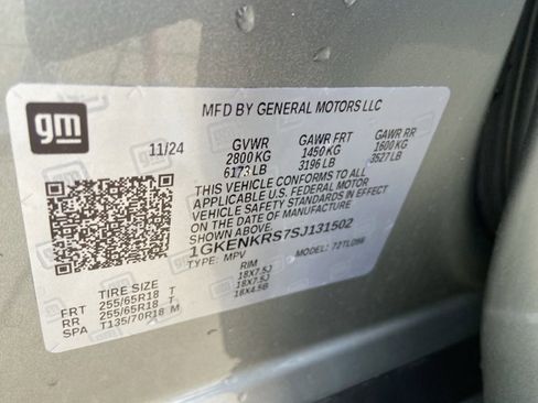 Used 2025 GMC Acadia Elevation image 32