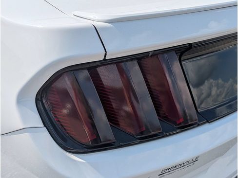 Used 2016 Ford Mustang Coupe w/ Equipment Group 051A RWD image 4