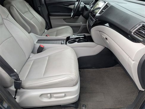 Used 2016 Honda Pilot Elite image 29