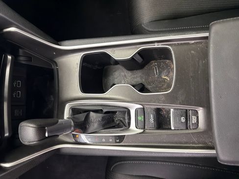 Used 2021 Honda Accord LX image 28
