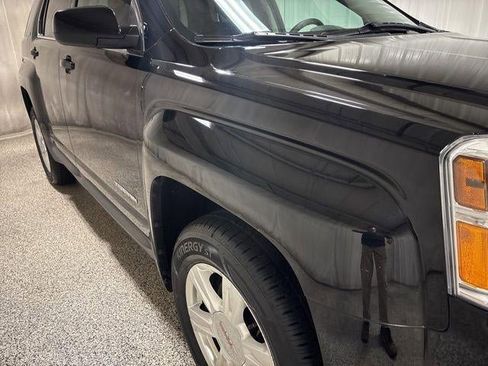 Used 2015 GMC Terrain SLE image 8