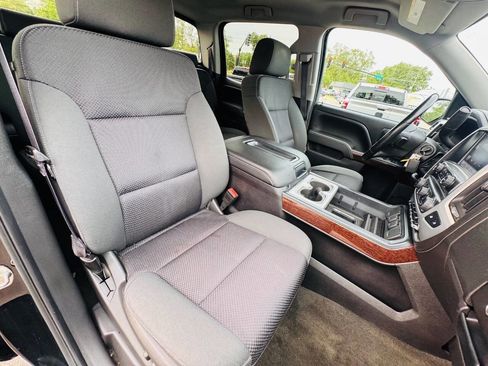 Used 2015 GMC Sierra 1500 SLE w/ SLE Value Package AWD/4WD image 17