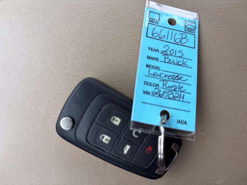 Used 2015 Buick LaCrosse Leather FWD image 28