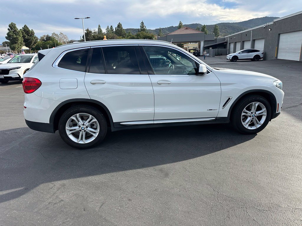 Used 2018 BMW X3 xDrive30i AWD/4WD image 4