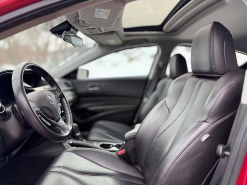 Used 2019 Acura ILX image 14