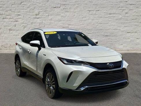 Used 2021 Toyota Venza AWD/4WD image 7