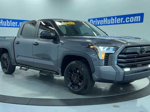 Used 2025 Toyota Tundra SR5 AWD/4WD image 2