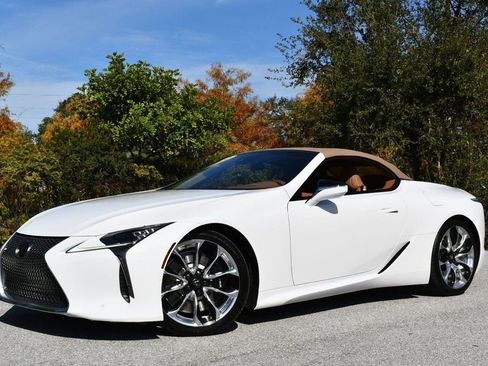Used 2022 Lexus LC 500 Convertible image 24