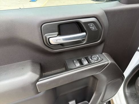 Used 2023 Chevrolet Silverado 1500 Custom Trail Boss w/ LPO, Dark Essentials Package AWD/4WD image 15