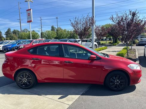 Used 2013 Dodge Dart SE w/ Value Group FWD image 6