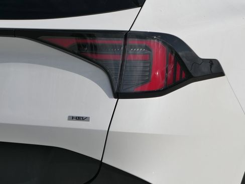 New 2026 Kia Sportage LX image 4