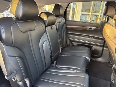 Used 2024 Genesis GV80 2.5T image 10