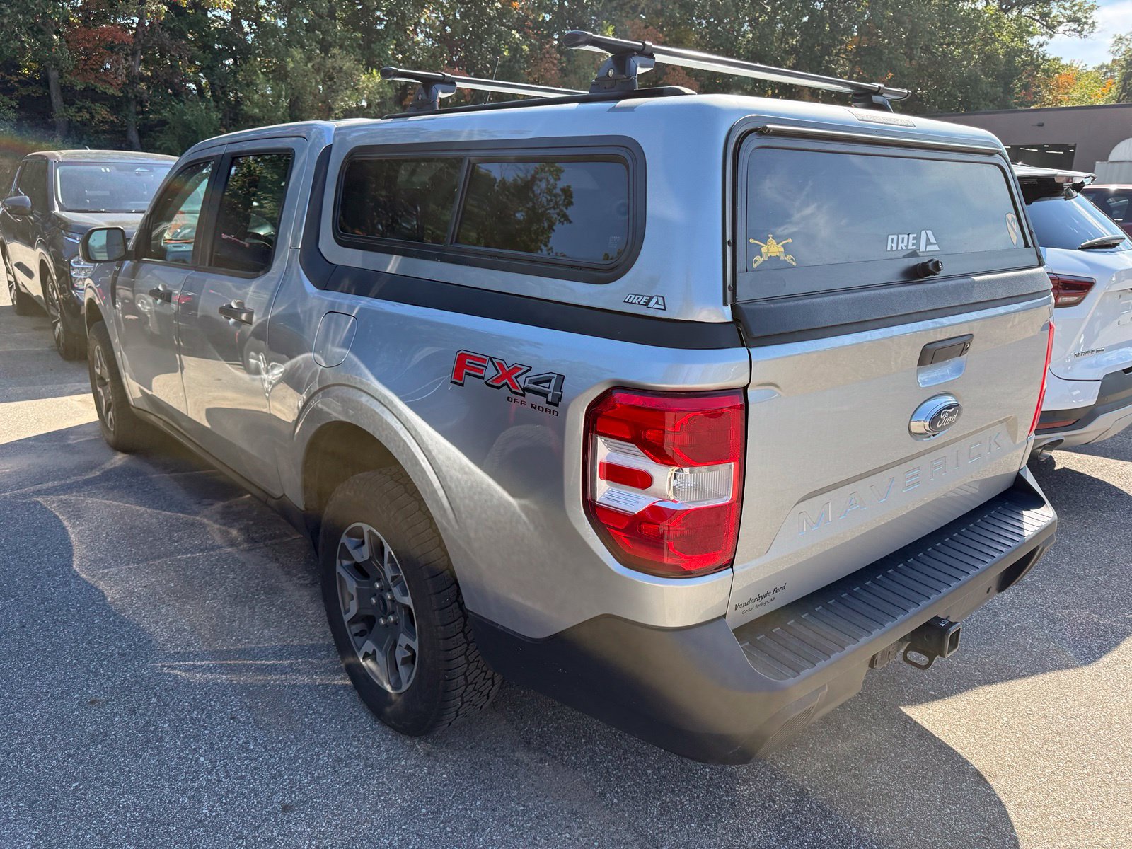 Used 2024 Ford Maverick XLT w/ XLT Luxury Package AWD/4WD image 4