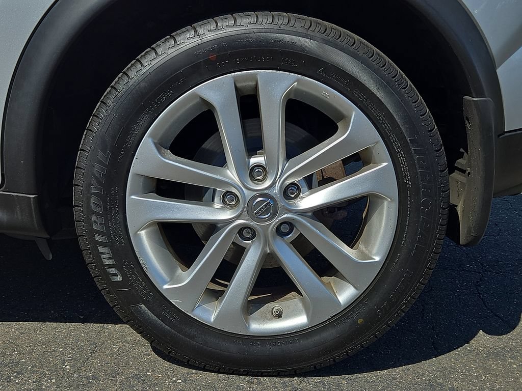 Used 2013 Nissan Juke SV AWD/4WD image 10