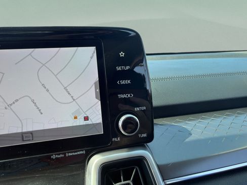 Used 2023 Kia Sorento S FWD image 27
