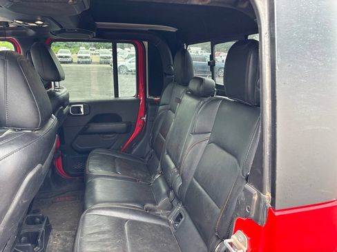 Used 2021 Jeep Gladiator Mojave AWD/4WD image 6