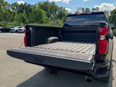 Used 2024 Chevrolet Silverado 2500 Custom w/ Custom Value Package AWD/4WD image 21