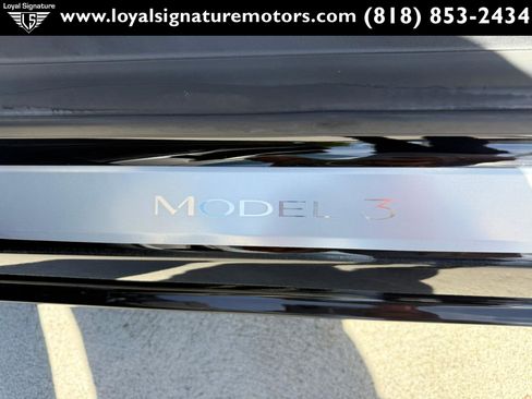 Used 2019 Tesla Model 3 Standard Range image 20