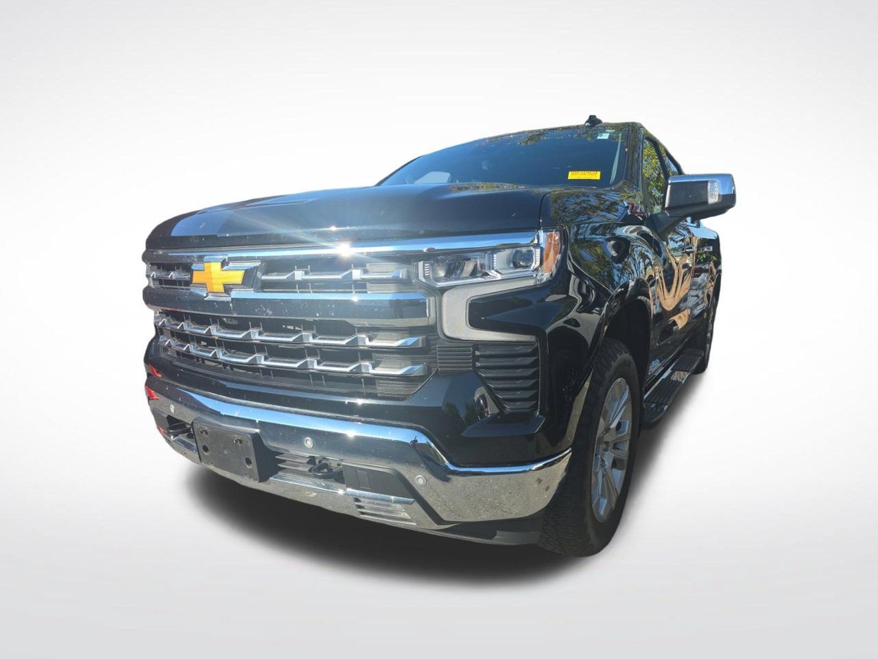 Used 2024 Chevrolet Silverado 1500 LTZ w/ LTZ Premium Package AWD/4WD image 9