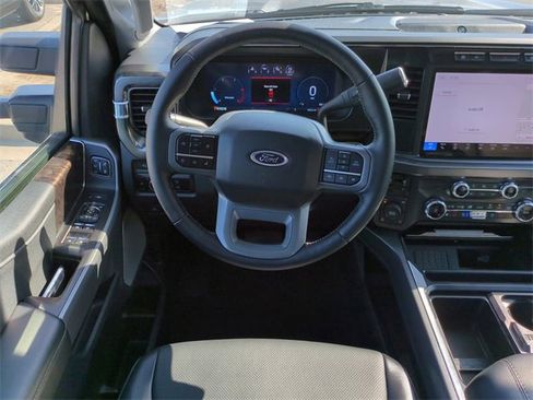 Used 2024 Ford F250 Lariat w/ Chrome Package image 16