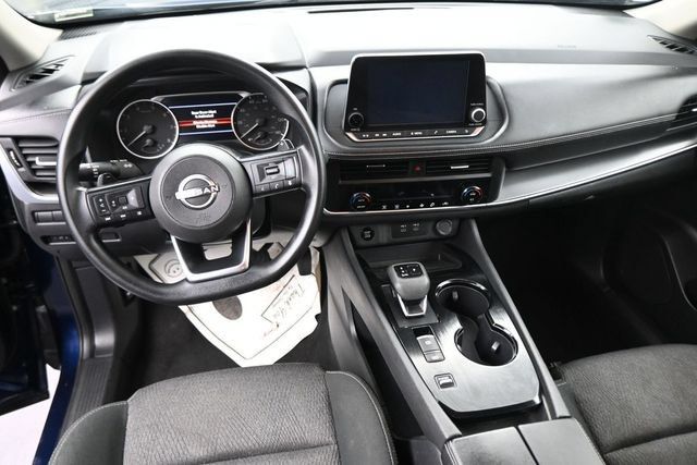 Used 2024 Nissan Rogue SV FWD image 20