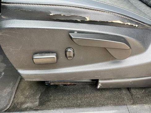 Used 2018 Chevrolet Colorado Z71 image 16