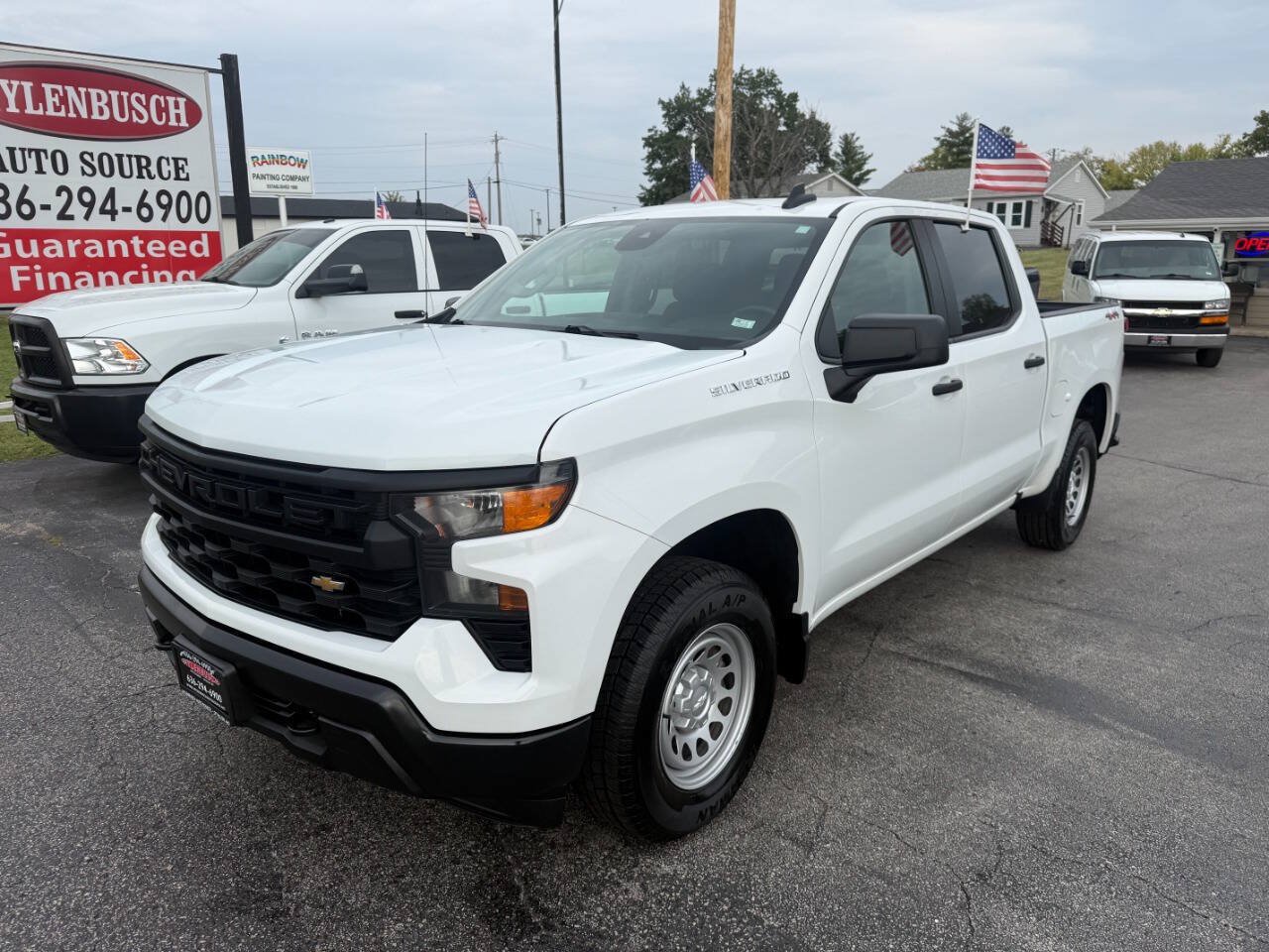 Used 2023 Chevrolet Silverado 1500 W/T w/ Trailering Package AWD/4WD image 2