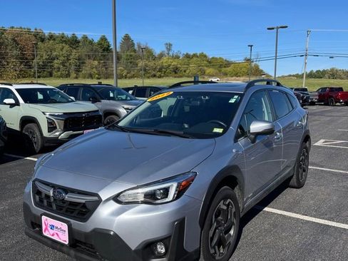 Used 2023 Subaru Crosstrek 2.5i Limited w/ Moonroof Package image 8