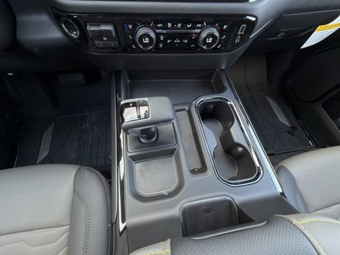 New 2026 Chevrolet Silverado 1500 ZR2 AWD/4WD image 16