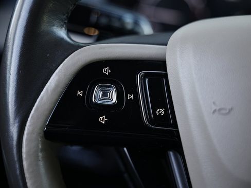 Used 2021 Lincoln Corsair FWD w/ Premium Package image 31