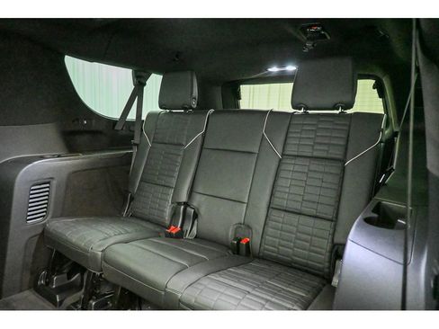 New 2026 Cadillac Escalade ESV Platinum Sport w/ LPO, ONYX Package image 12