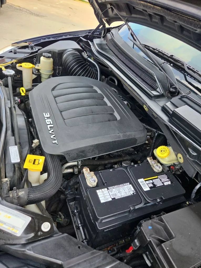 Used 2012 Dodge Grand Caravan SE FWD image 30