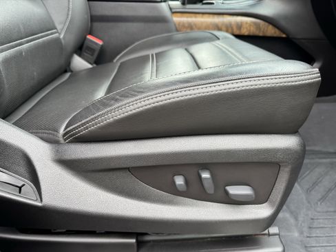 Used 2019 GMC Yukon Denali w/ Denali Ultimate Package image 40