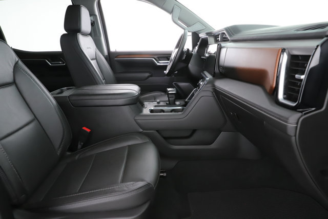 Used 2025 GMC Sierra 1500 Denali AWD/4WD image 33