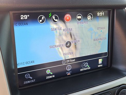 Used 2016 GMC Yukon XL SLT w/ Open Road Package image 25