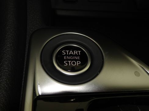 Used 2025 Nissan Sentra SV w/ All-Weather Package image 28