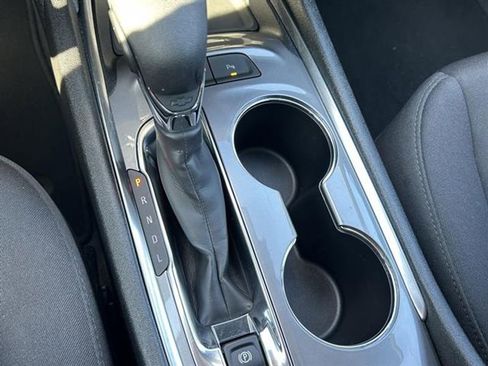 Used 2024 Chevrolet Malibu LT image 16