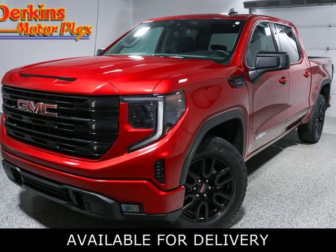 Used 2023 GMC Sierra 1500 Elevation AWD/4WD image 1