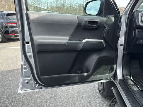 Used 2021 Toyota Tacoma SR5 image 11