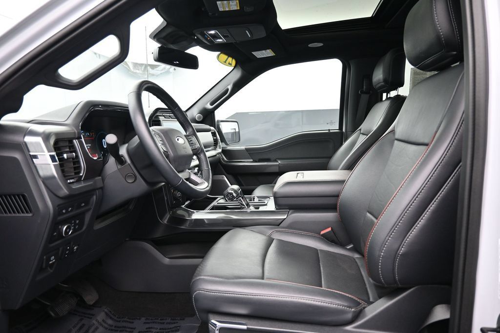 Used 2021 Ford F150 Lariat w/ Equipment Group 502A High AWD/4WD image 17