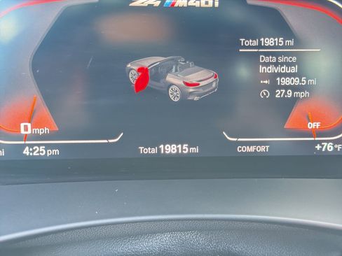 Certified 2023 BMW Z4 M40i w/ Premium Package image 18